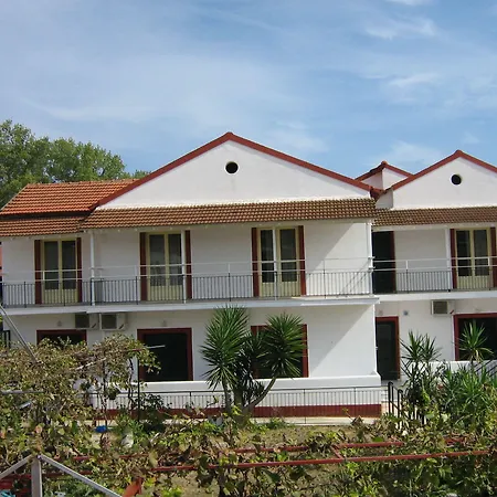 Cavo D'oro Complex 3* Kávos