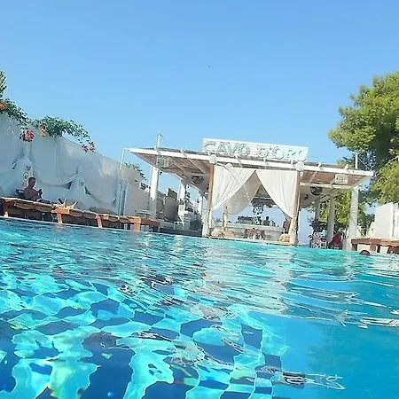 Cavo D'oro * Kavos