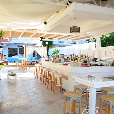 Cavo D'oro Complex Hotel Kávos